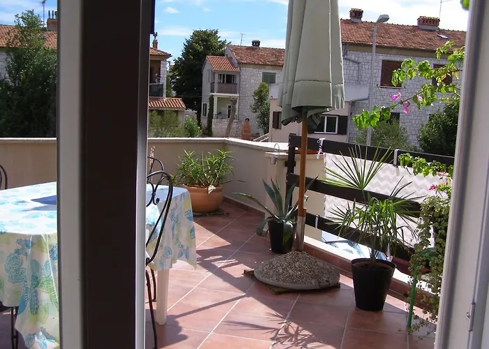 Apartamento By The Sea - 13498 Zadar